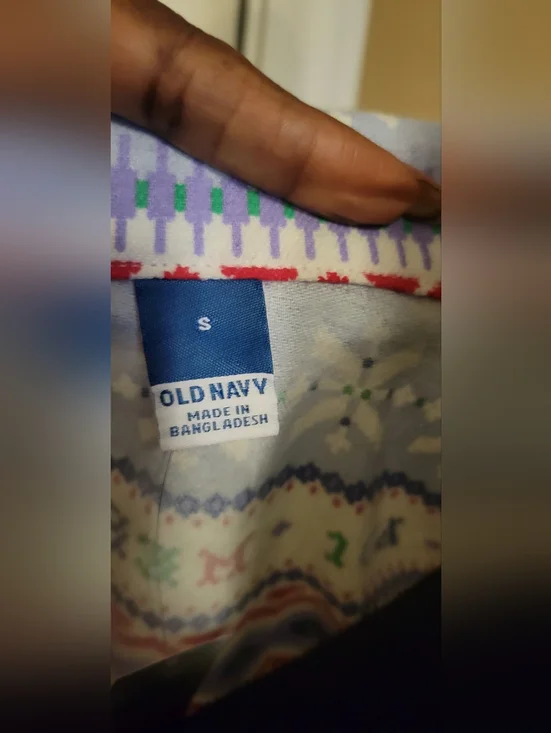 Old Navy Christmas Cozy Printed Pajama Set — Size Small, NWT - Picture 8 of 9